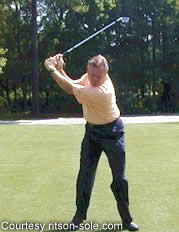 Golfing tips with Mel Sole